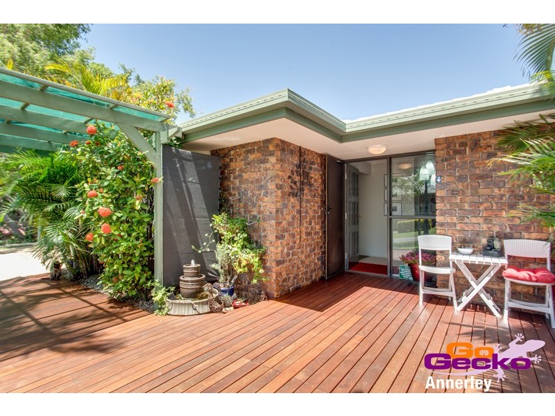 17 Ruby Avenue, Tarragindi QLD 4121