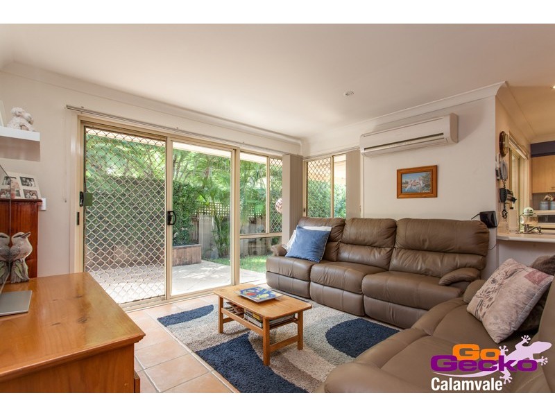 5 Earls Court, Calamvale QLD 4116