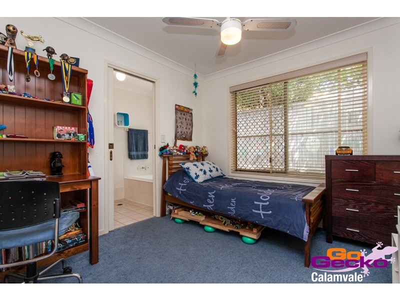 5 Earls Court, Calamvale QLD 4116