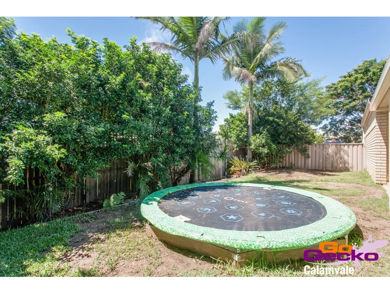 5 Earls Court, Calamvale QLD 4116