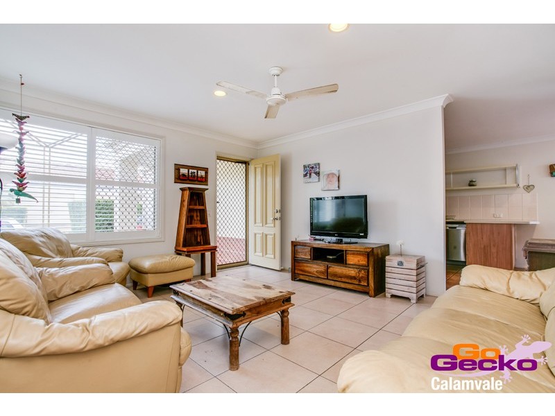 30/8 Manor Street, Eight Mile Plains QLD 4113