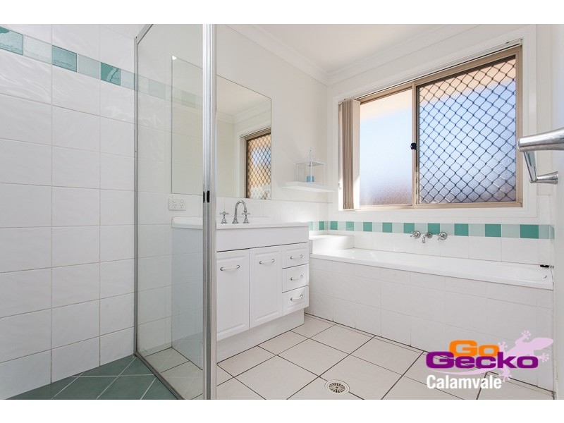 5 Tallowood Way, Sunnybank Hills QLD 4109