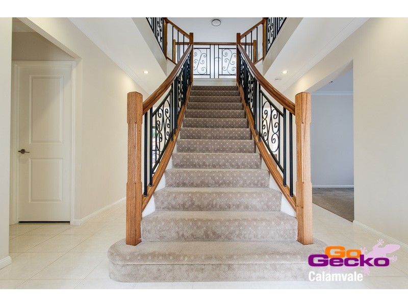 12 Hatia Place, Kuraby QLD 4112