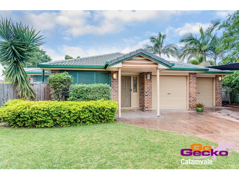 22 Seaton Place, Parkinson QLD 4115