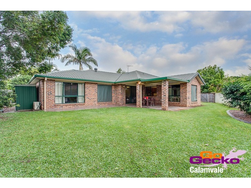 22 Seaton Place, Parkinson QLD 4115
