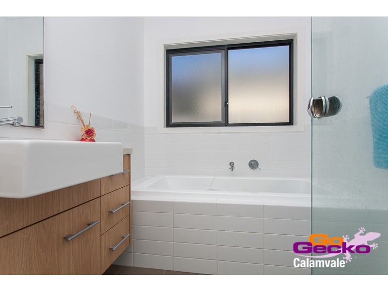 19 Brushbox Crescent, Sunnybank Hills QLD 4109