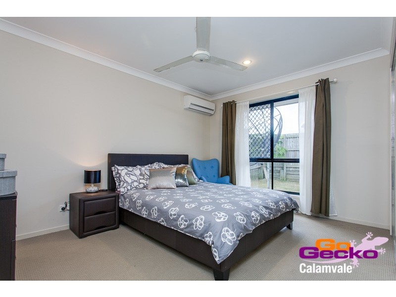 8 Hudson Street, Calamvale QLD 4116