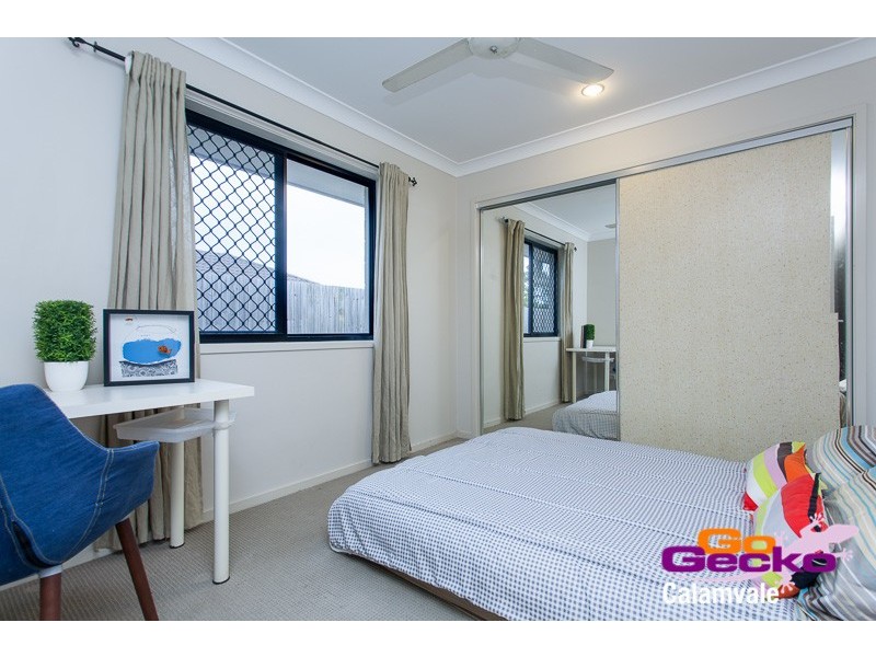 8 Hudson Street, Calamvale QLD 4116