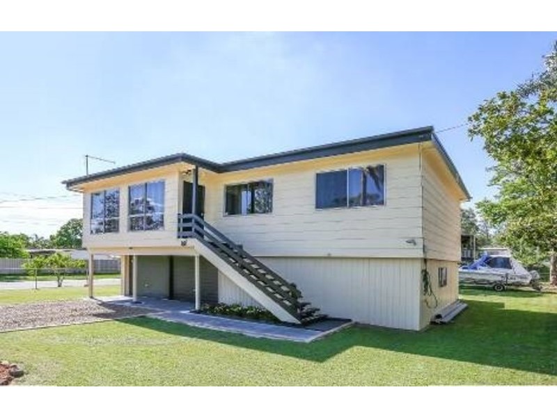 31 West Bega, Kingston QLD 4114