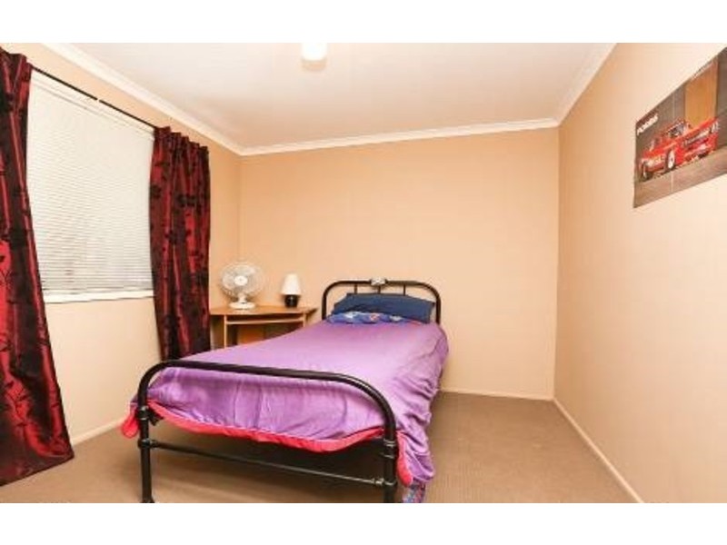 31 West Bega, Kingston QLD 4114