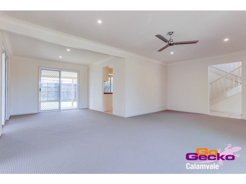 17 Weranga Place, Parkinson QLD 4115