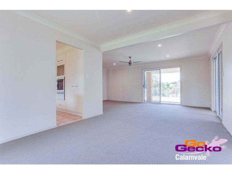 17 Weranga Place, Parkinson QLD 4115