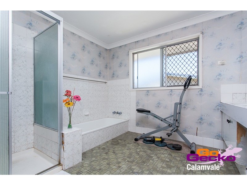 93 Sunshine Avenue, Tarragindi QLD 4121