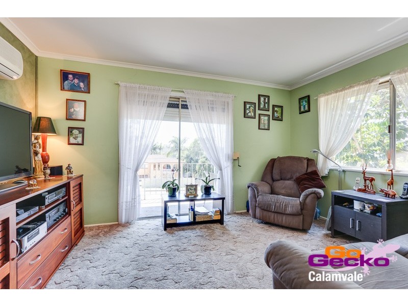 10 Laughlin Street, Kingston QLD 4114