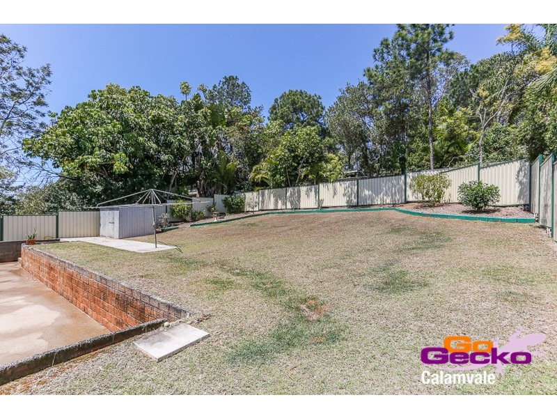10 Laughlin Street, Kingston QLD 4114