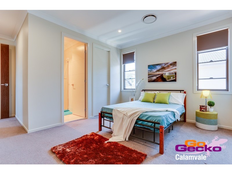6 Peachtree Place, Stretton QLD 4116
