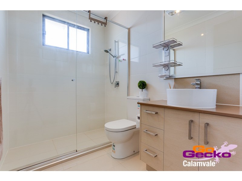 6 Peachtree Place, Stretton QLD 4116