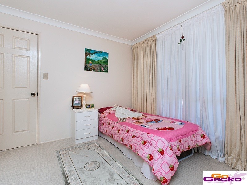 40 Sunflower Crescent, Calamvale QLD 4116