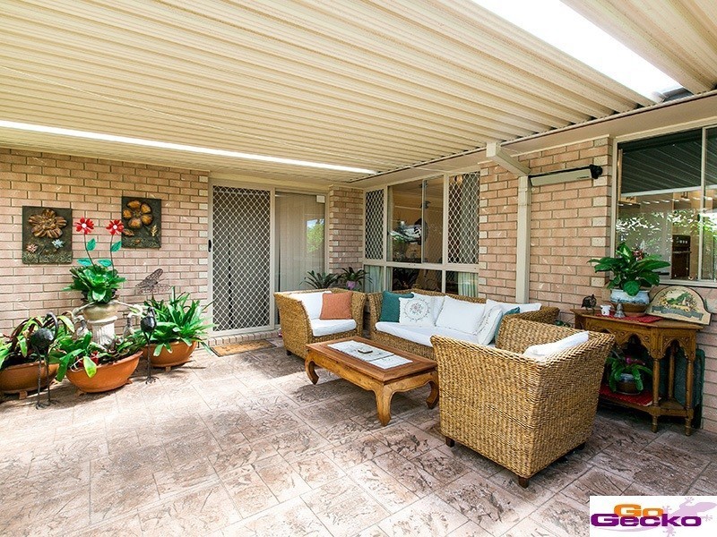 40 Sunflower Crescent, Calamvale QLD 4116
