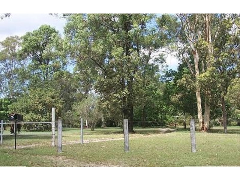 185 Hubner Road, Park Ridge QLD 4125