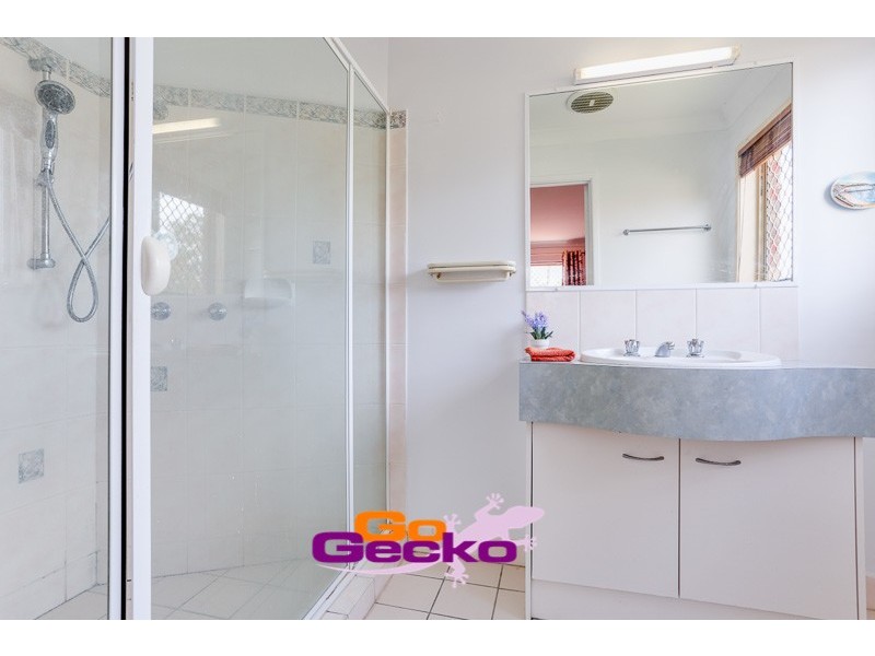 33 Palatine Street, Calamvale QLD 4116