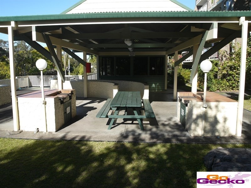 8/68 Bellevue Terrace, St Lucia QLD 4067