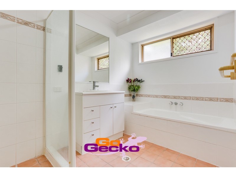 10 Mallan Place, Kuraby QLD 4112