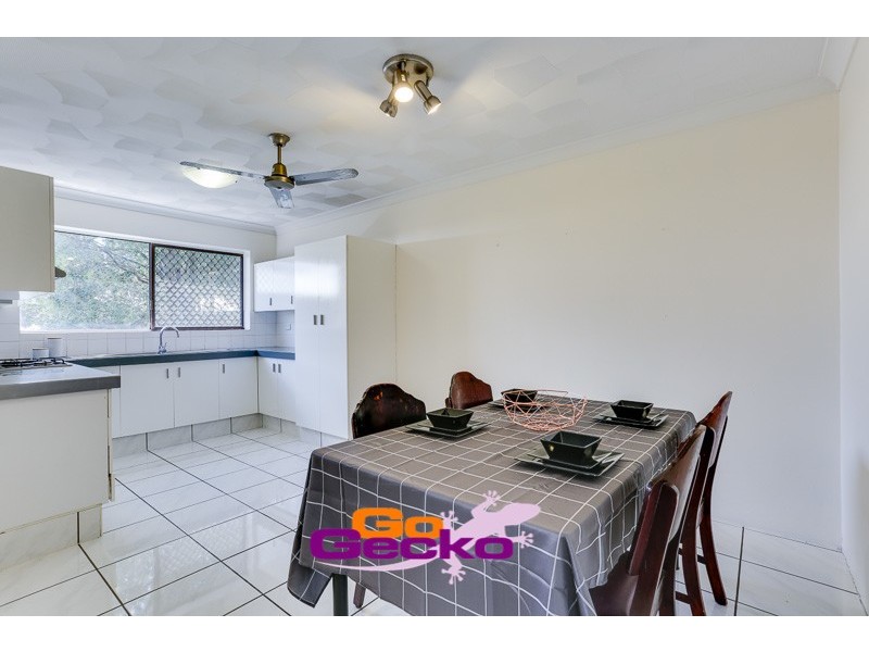 2/12 Carl Street, Woolloongabba QLD 4102