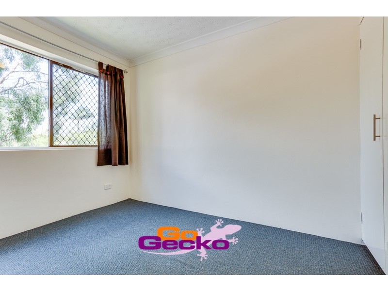 2/12 Carl Street, Woolloongabba QLD 4102
