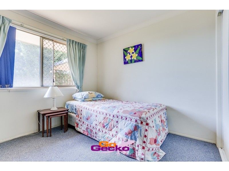 8 Pepper Tree Street, Calamvale QLD 4116