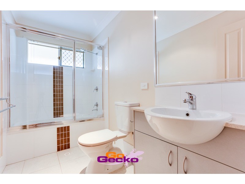 2/360 Benhiam Street, Calamvale QLD 4116
