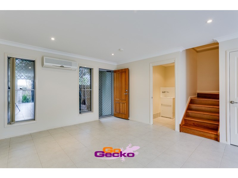 2/360 Benhiam Street, Calamvale QLD 4116