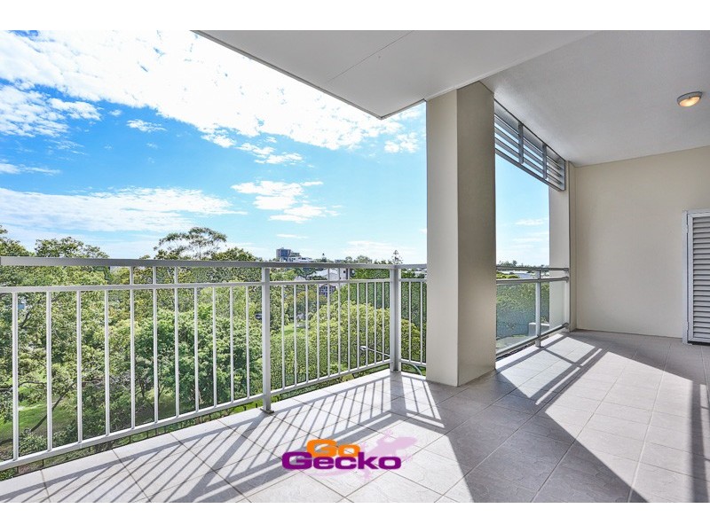 31/28 Belgrave Road, Indooroopilly QLD 4068
