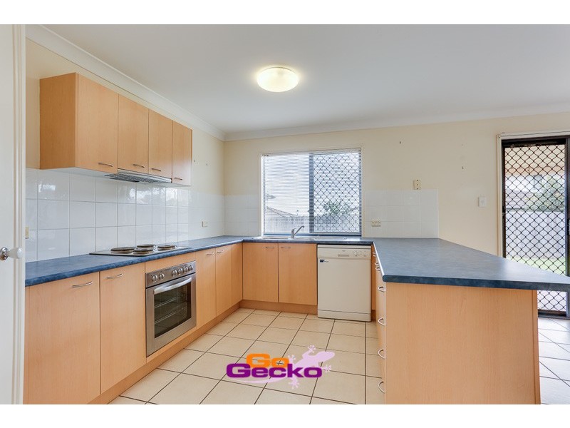 11 Huegill Street, Calamvale QLD 4116