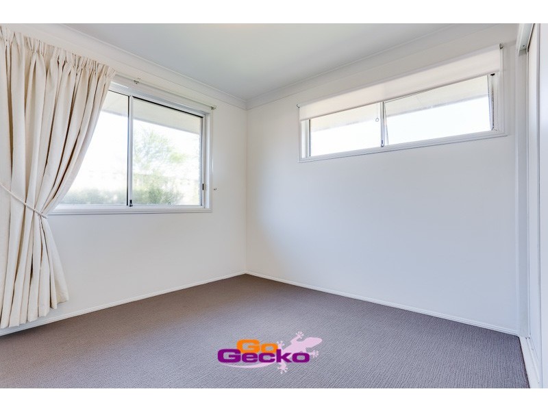 3 Overton Street, Calamvale QLD 4116