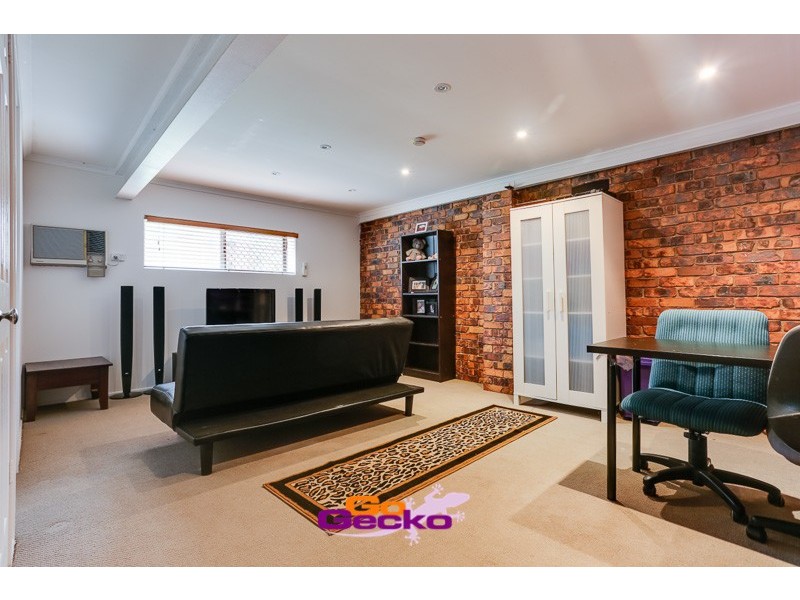 47 Rapur Street, Raceview QLD 4305