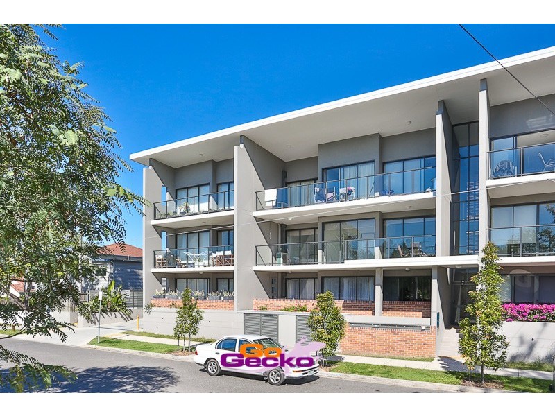 202/9 Allardyce Street, Graceville QLD 4075