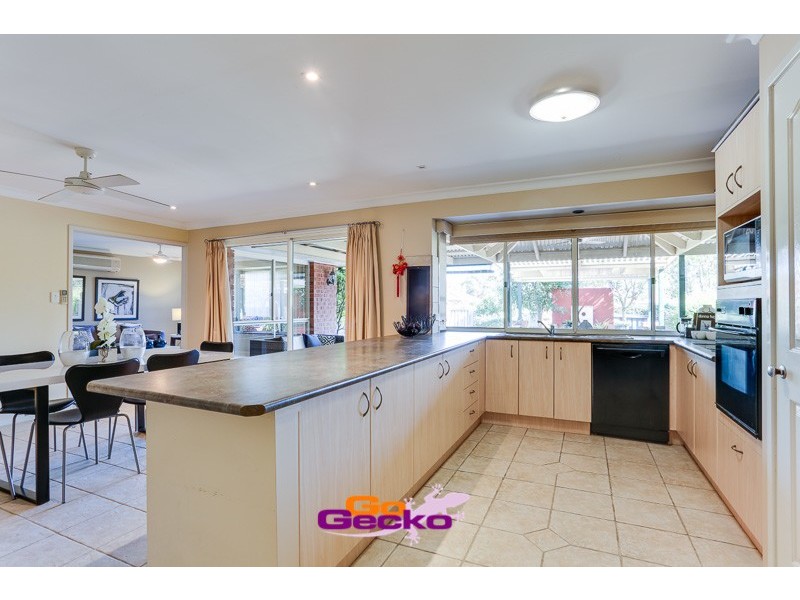 3 Wellington Place, Parkinson QLD 4115