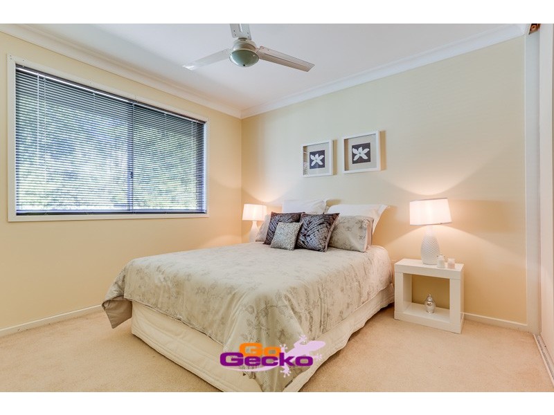 3 Wellington Place, Parkinson QLD 4115