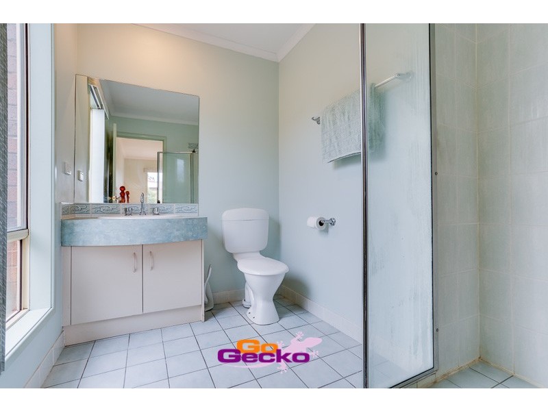 61 Oakview Street, Parkinson QLD 4115