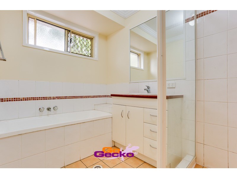 4 Clifford Close, Kuraby QLD 4112