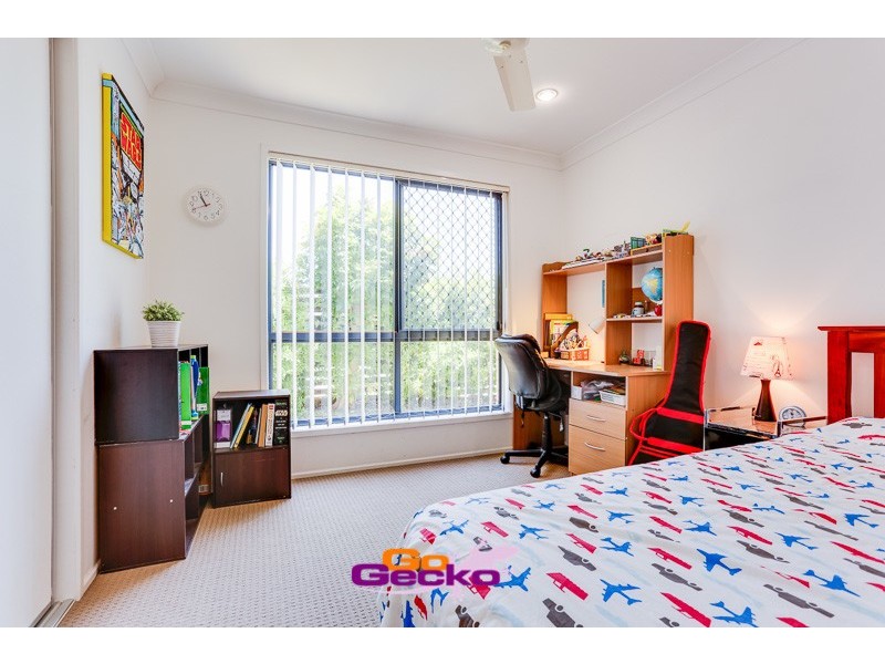 18 Goongarrie Crescent, Parkinson QLD 4115