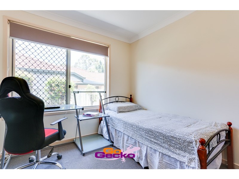 52 Solandra Crescent, Calamvale QLD 4116