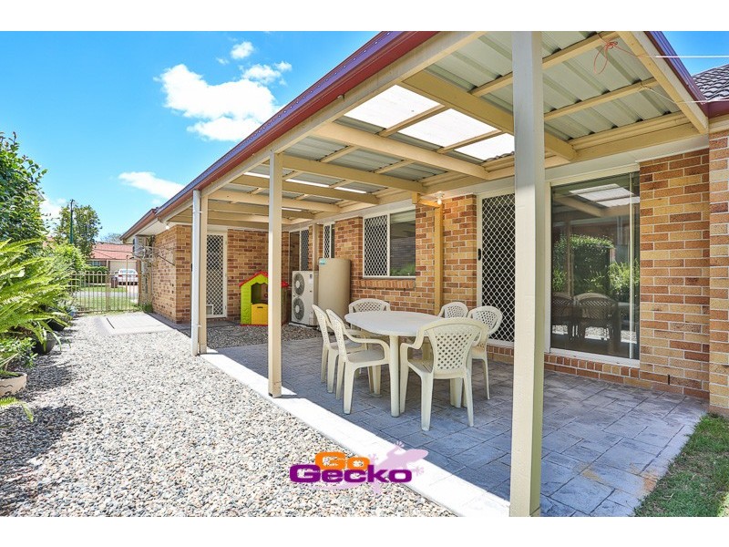 52 Solandra Crescent, Calamvale QLD 4116