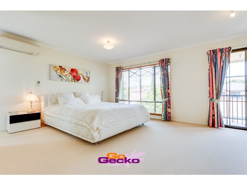 57 Oakview Street, Parkinson QLD 4115