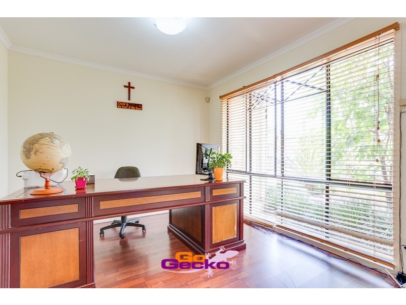57 Oakview Street, Parkinson QLD 4115