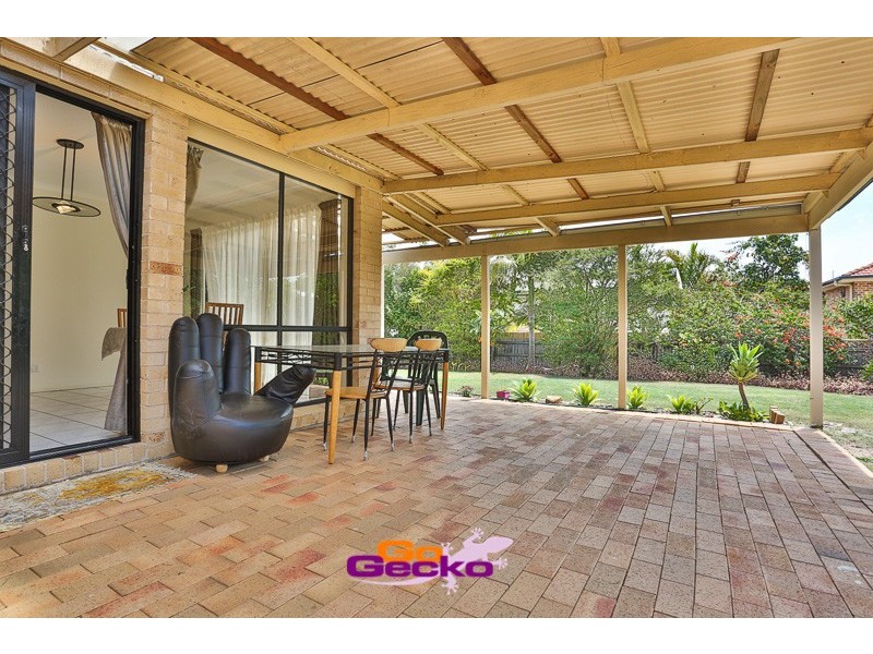 57 Oakview Street, Parkinson QLD 4115