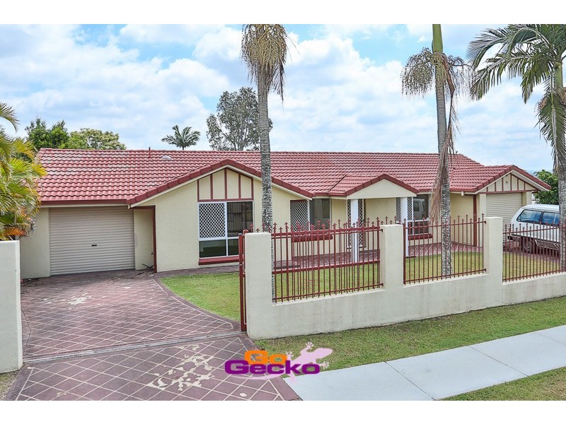 22 Rutyna Cr, Crestmead QLD 4132