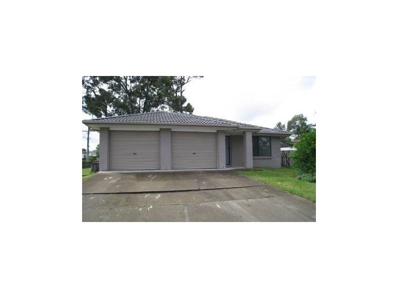 297 Third Avenue, Kingston QLD 4114