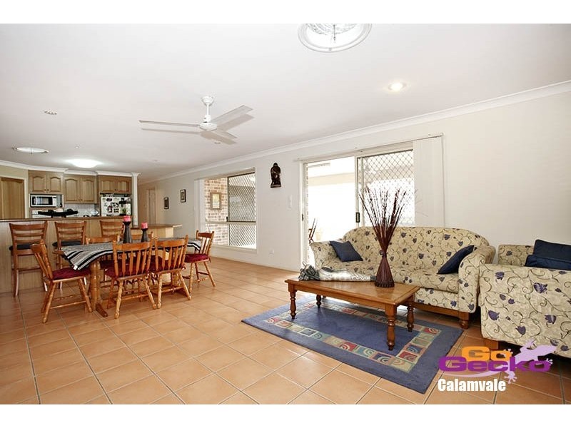 12 Utah Place, Parkinson QLD 4115